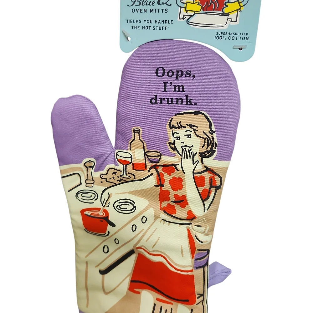NWT Blue Q Purple Novelty Oven Mitt with Humorous Text "OOPS I'M DRUNK" - Picture 3 of 6